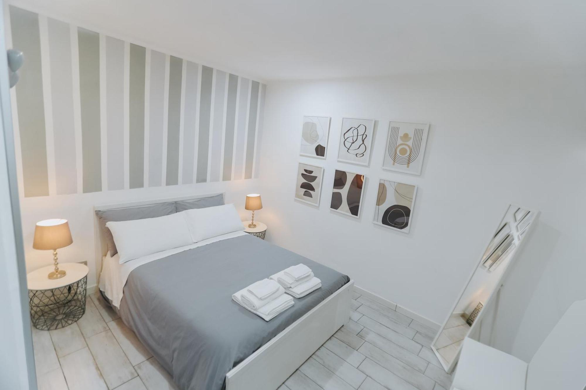 Bnb Quartieri 33 Napels Buitenkant foto